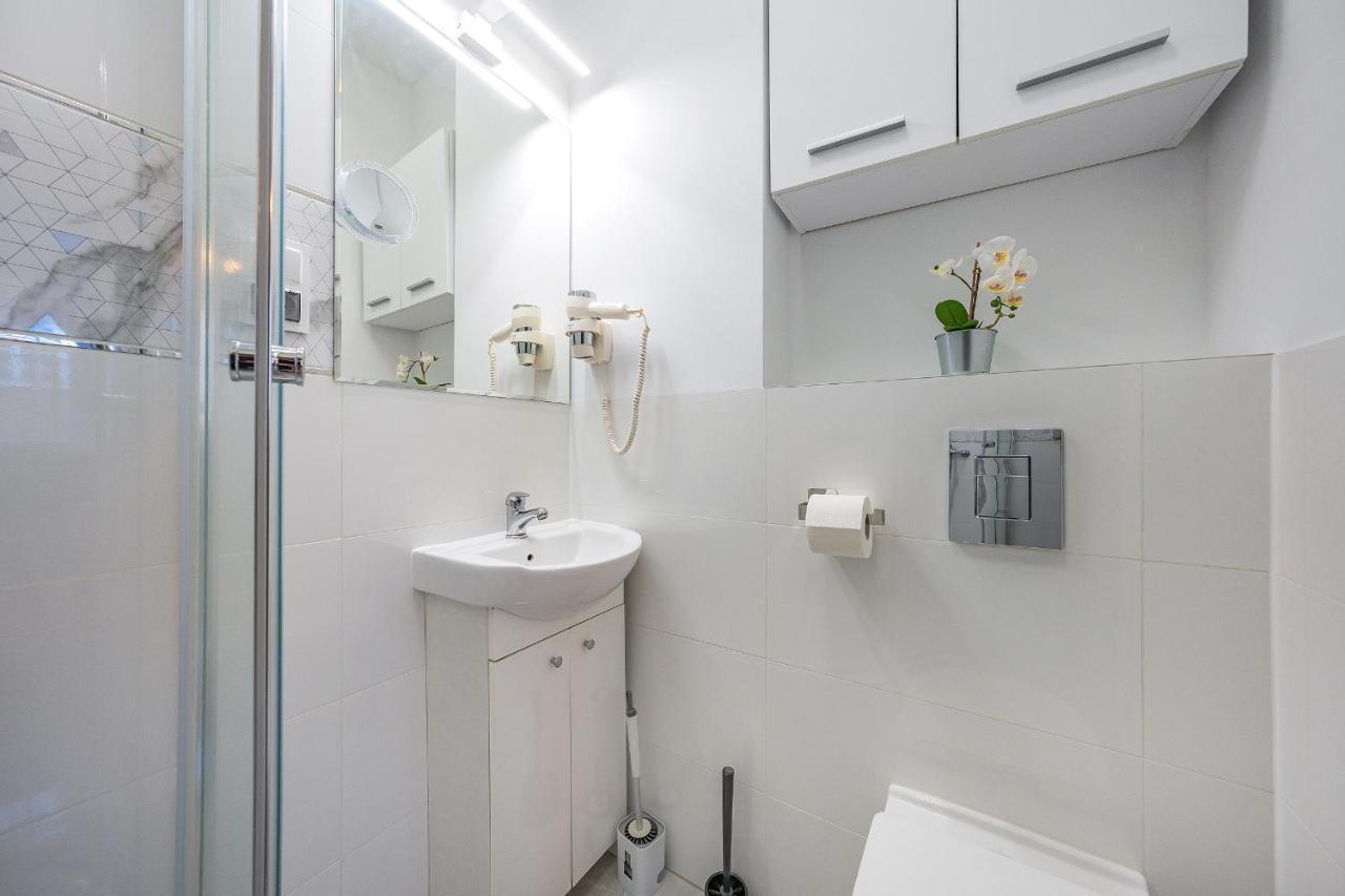Hello Apartments Modern Studio Sw Ducha Gdańsk Extérieur photo